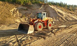 Как выбрать надежного поставщика оригинальных импортных запчастей? Ключевые критерии: